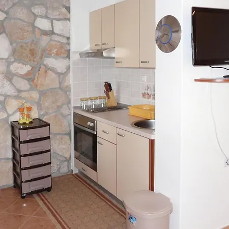 In With Sea View, Terrace, Air Conditioning, Wifi 5080-2 Apartment Prizba