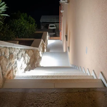In With Sea View, Terrace, Air Conditioning, Wifi 5080-2 * Prizba